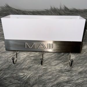 Mailbox with hooks